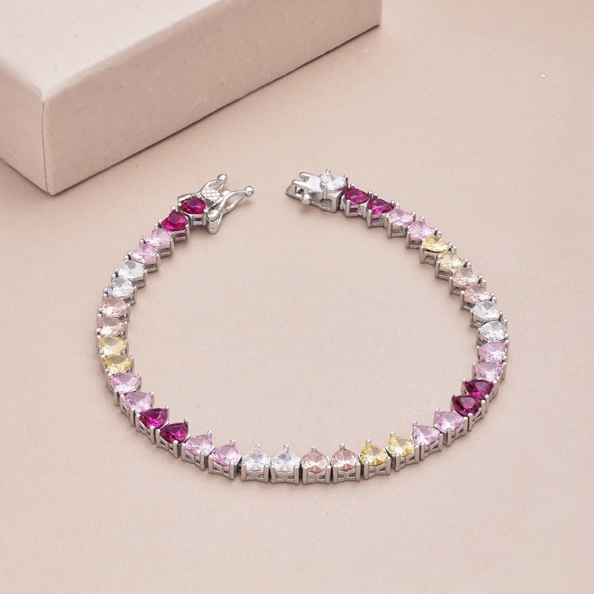 Luxurious Colorful Romantic Heart Shape Lover Bracelet