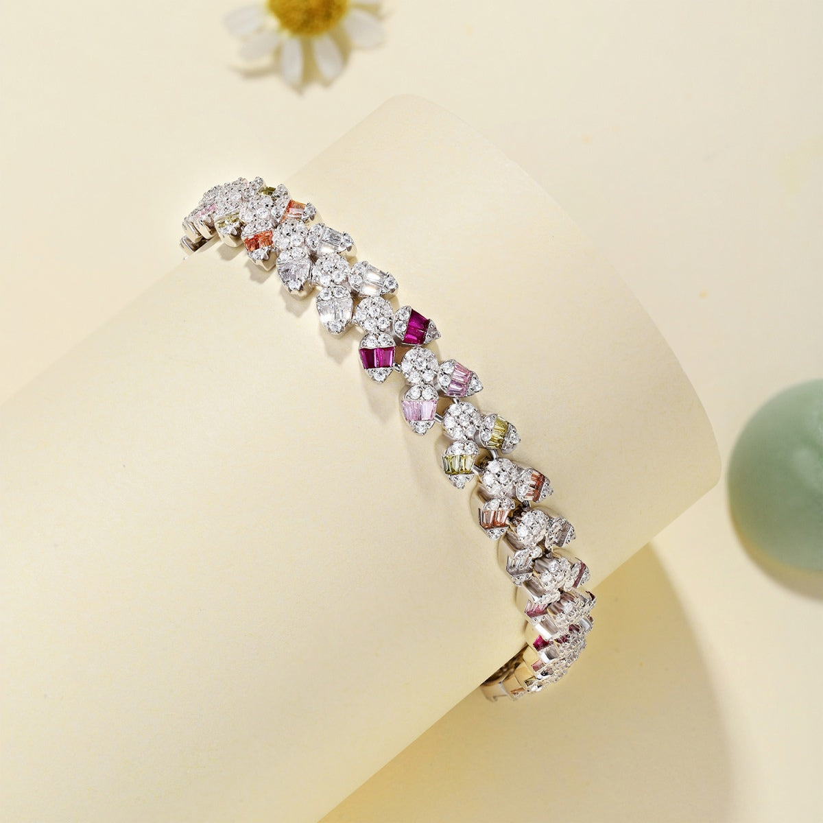 Dainty Exquisite Flower Shape Daily Bracelet